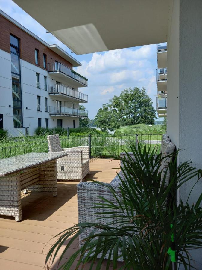 Marina Green Ilawa - Widok Na Jezioro, Ogrodek Z Tarasem, Podziemny Parking, Nawet 6 Lozek Esterno foto